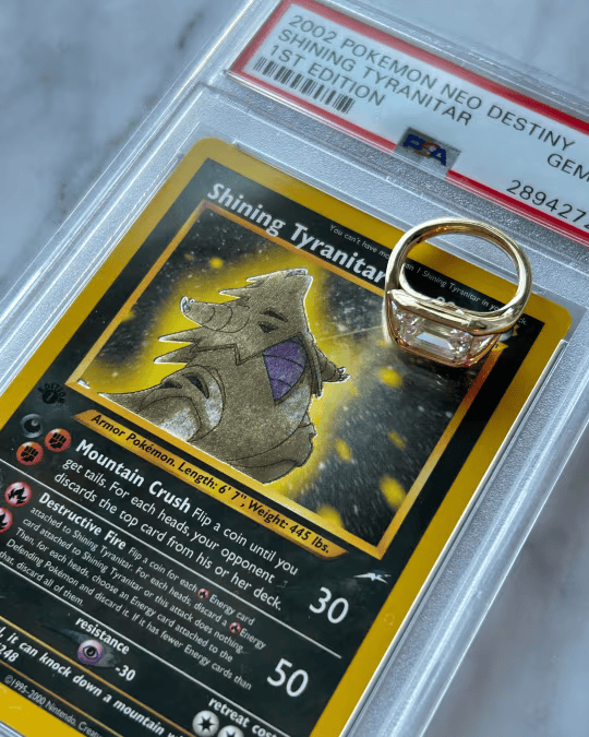 1%宝可梦卡牌成全球投资新宠CQ9电子平台网站暴涨382(图4)